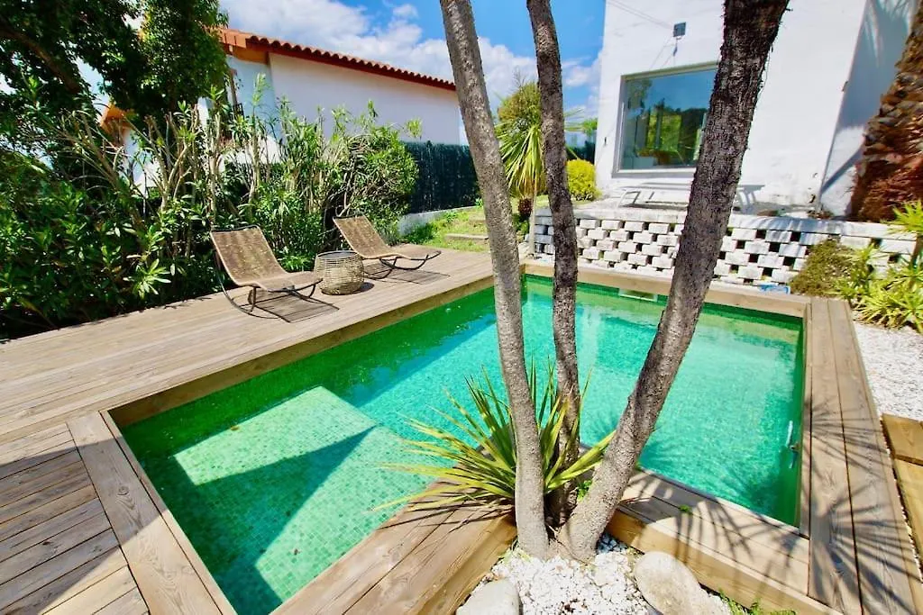 Villa Cinta: Luxurious 6-Person Villa with Private Pool and BBQ Massanet De La Selva 0*,  Spain